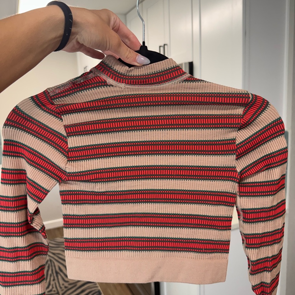 Striped Cropped Sweater - Picture 3 of 5